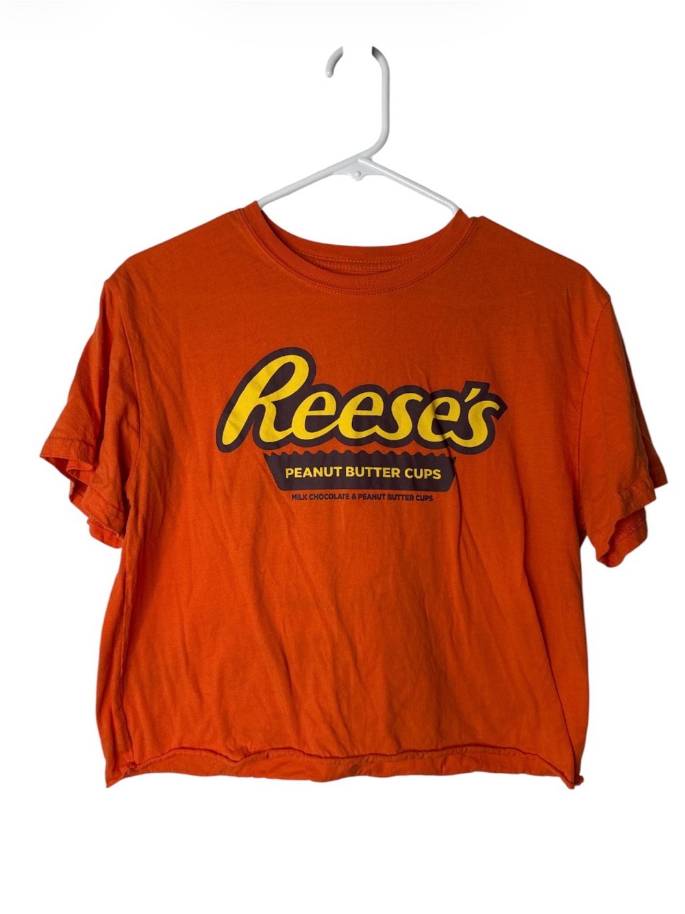 REESE’S Peanut Butter Cup Tee Shirt Cropped Orange Women’s Size Medium